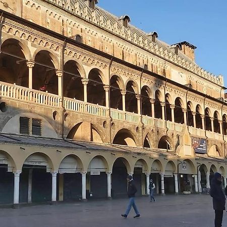Romantic Studio In The Historical Heart Of Padova Kültér fotó