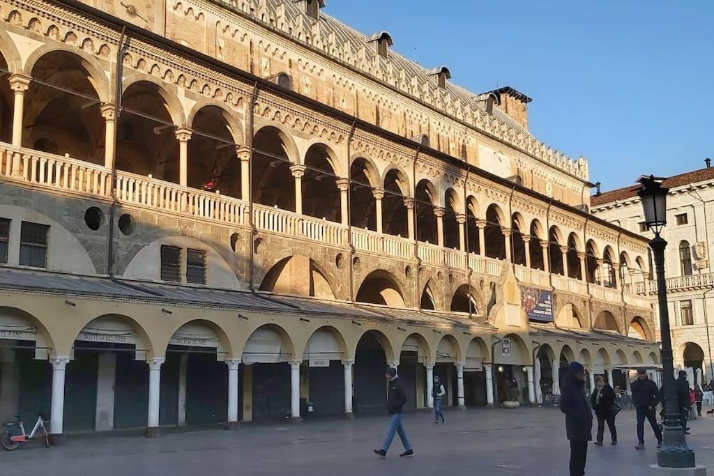 Romantic Studio In The Historical Heart Of Padova Kültér fotó